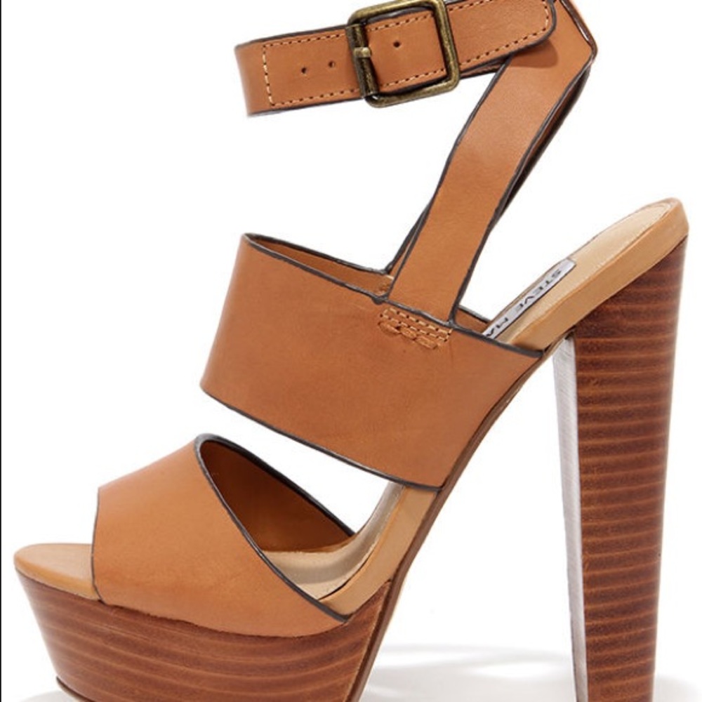 Steve Madden Dezzy Tan Leather Platform Heels